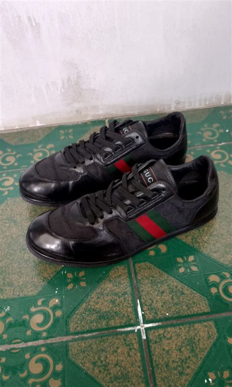 gucci sepatu.